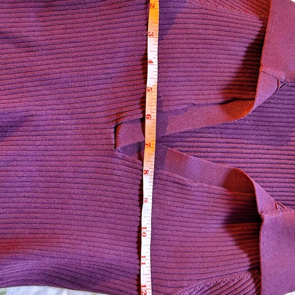 Babaton Ribbed Sculpt Knit Polo Top - Purple Size XS - Picture 4 of 6